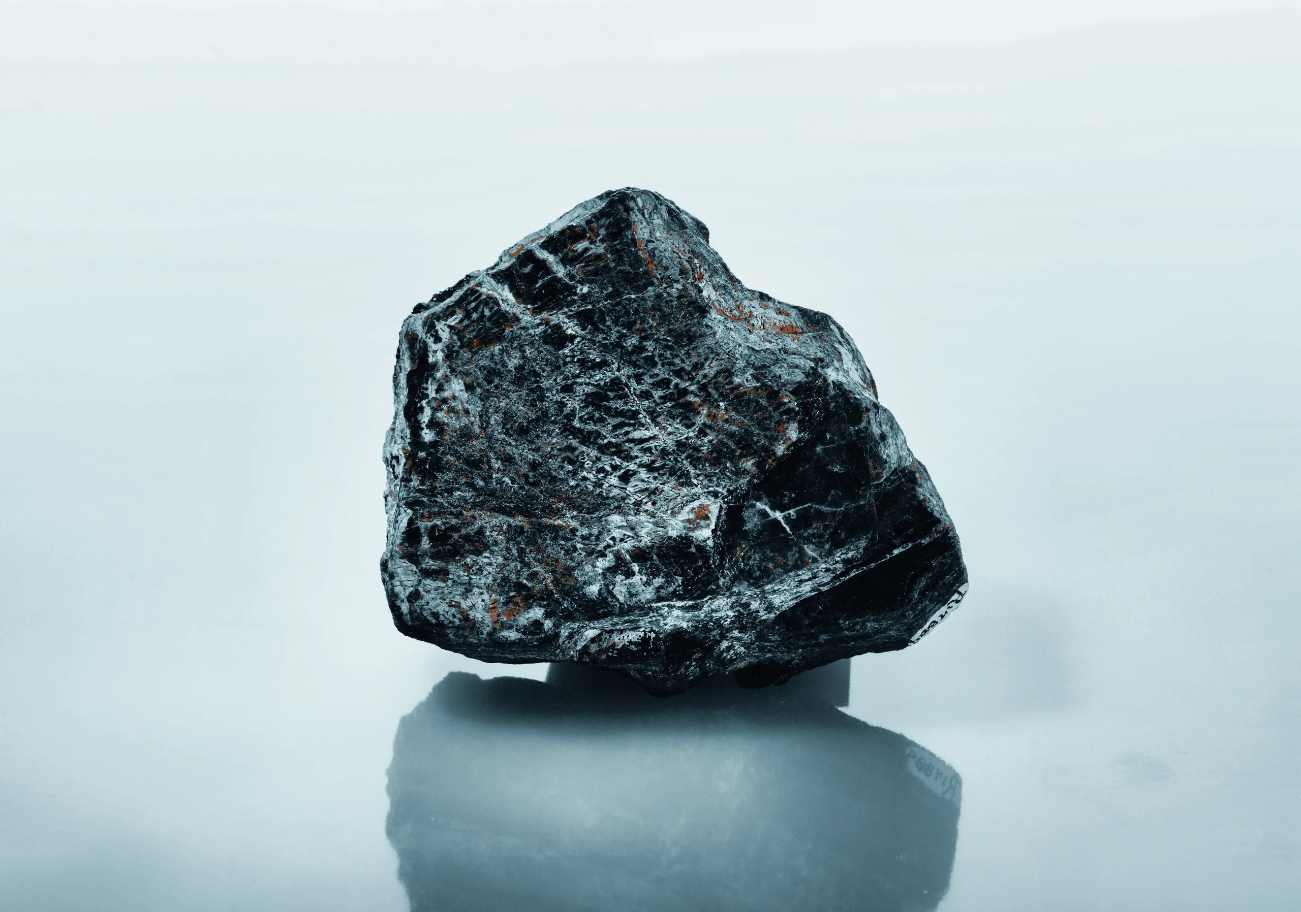 Bastnäsite