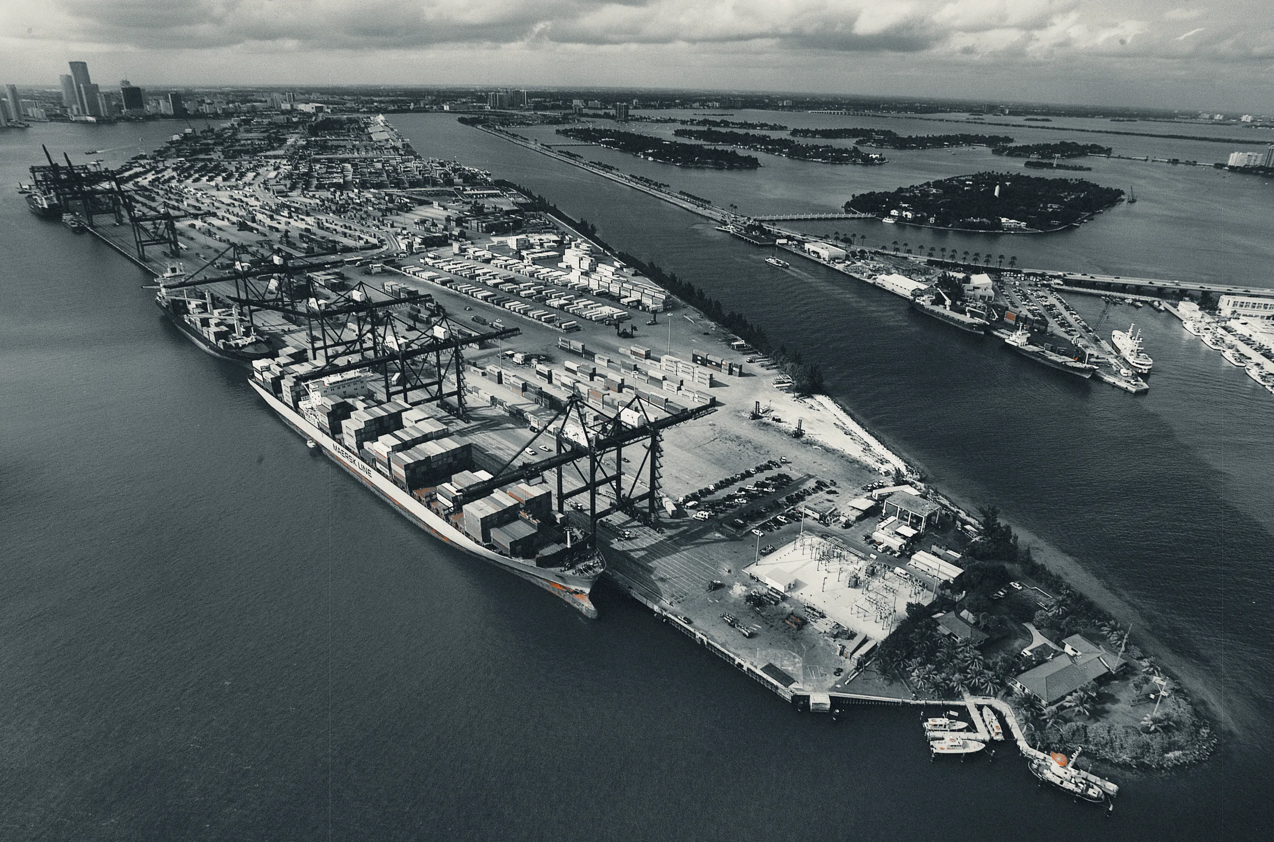 Container port, Miami — aerial photograph
