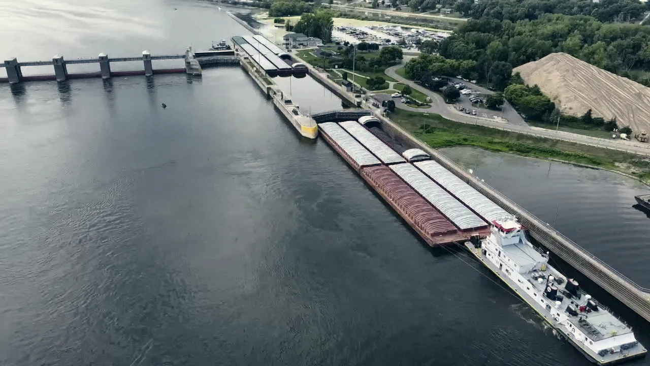 Barges in Lock and Dam 6 on the Mississippi
